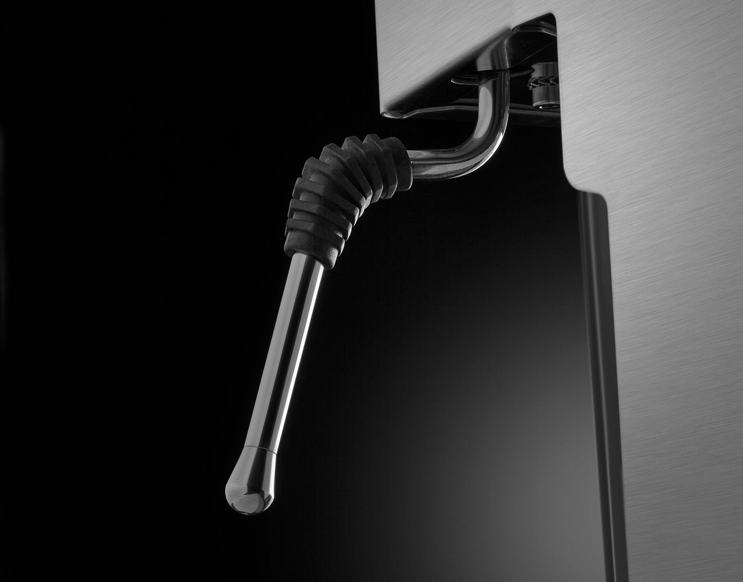 Gaggia Classic UP - Fekete - ELŐRENDELÉS MÁJUSBAN SZÁLLÍTJUK