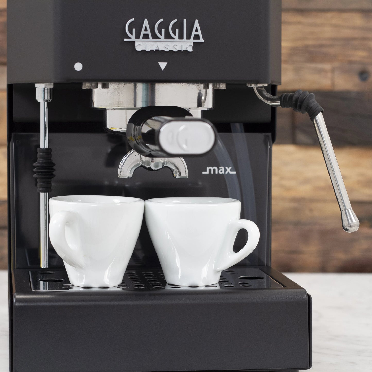 Gaggia CLASSIC E24 Thunder Black – Farbvibes