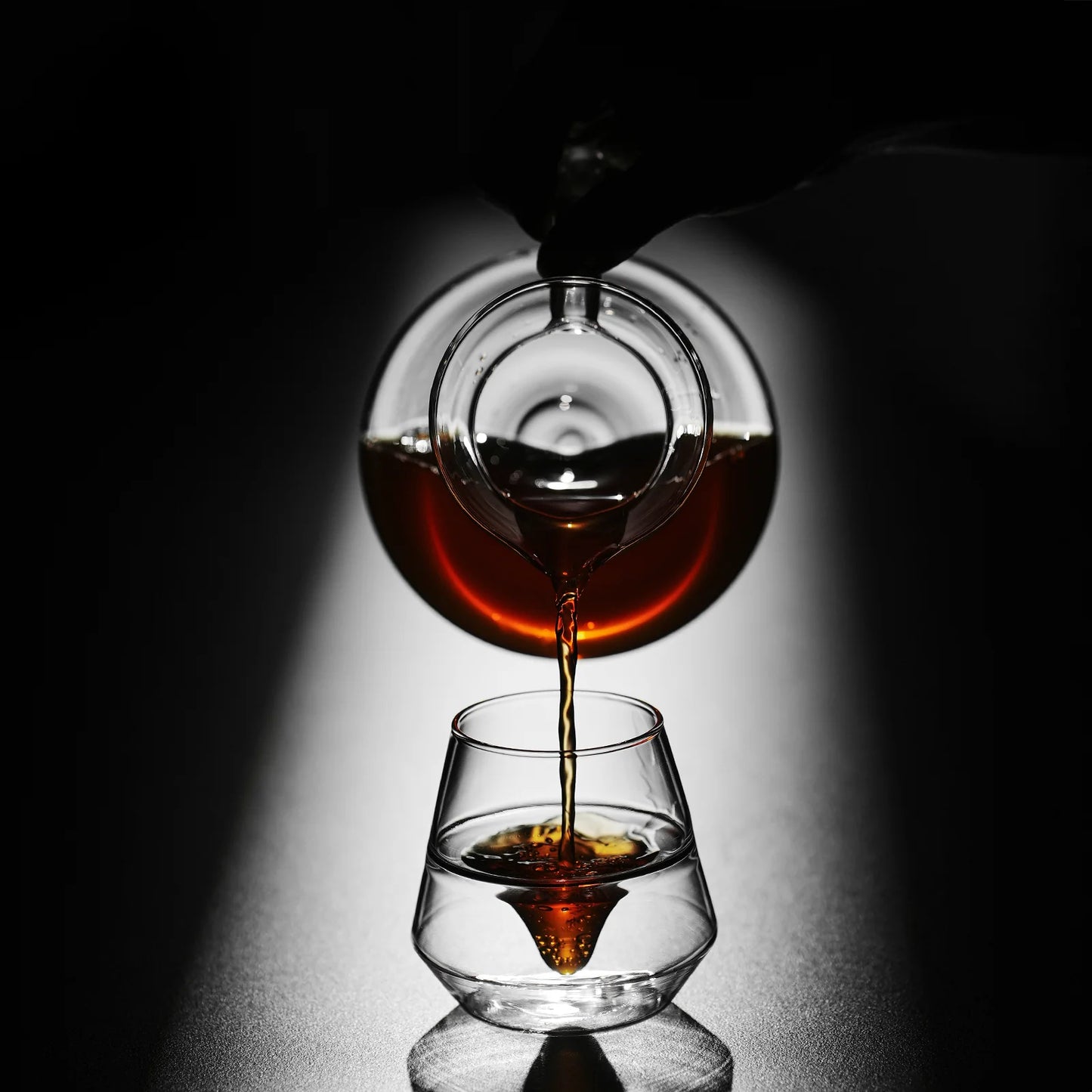 MHW-3BOMBER Hill Coffee Server