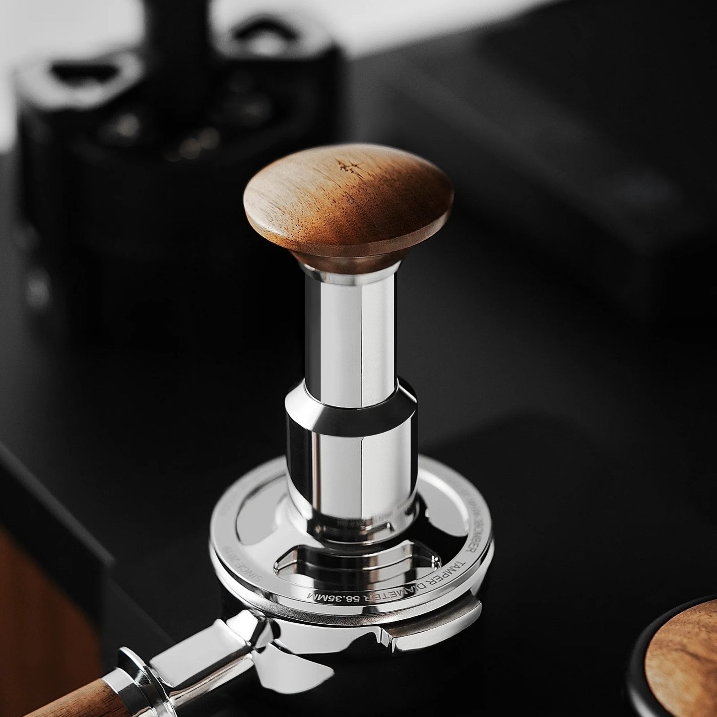 MHW-3BOMBER Knight Impact Tamper